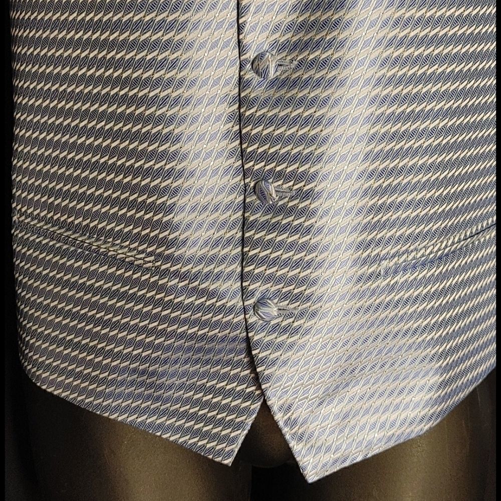 MEN'S SOPRANO 2 PIECE FORMAL TUXEDO VEST & TIE - Picture 3 of 8